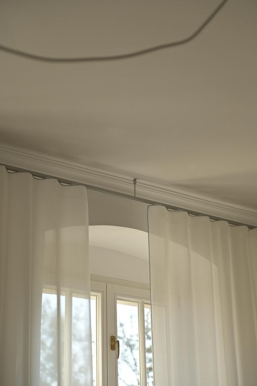 Wellenvorhang im Wohnzimmer