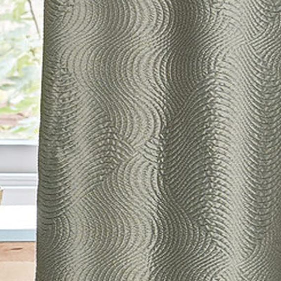 Hochwertige Gardinen als perfekte Fensterdekoration