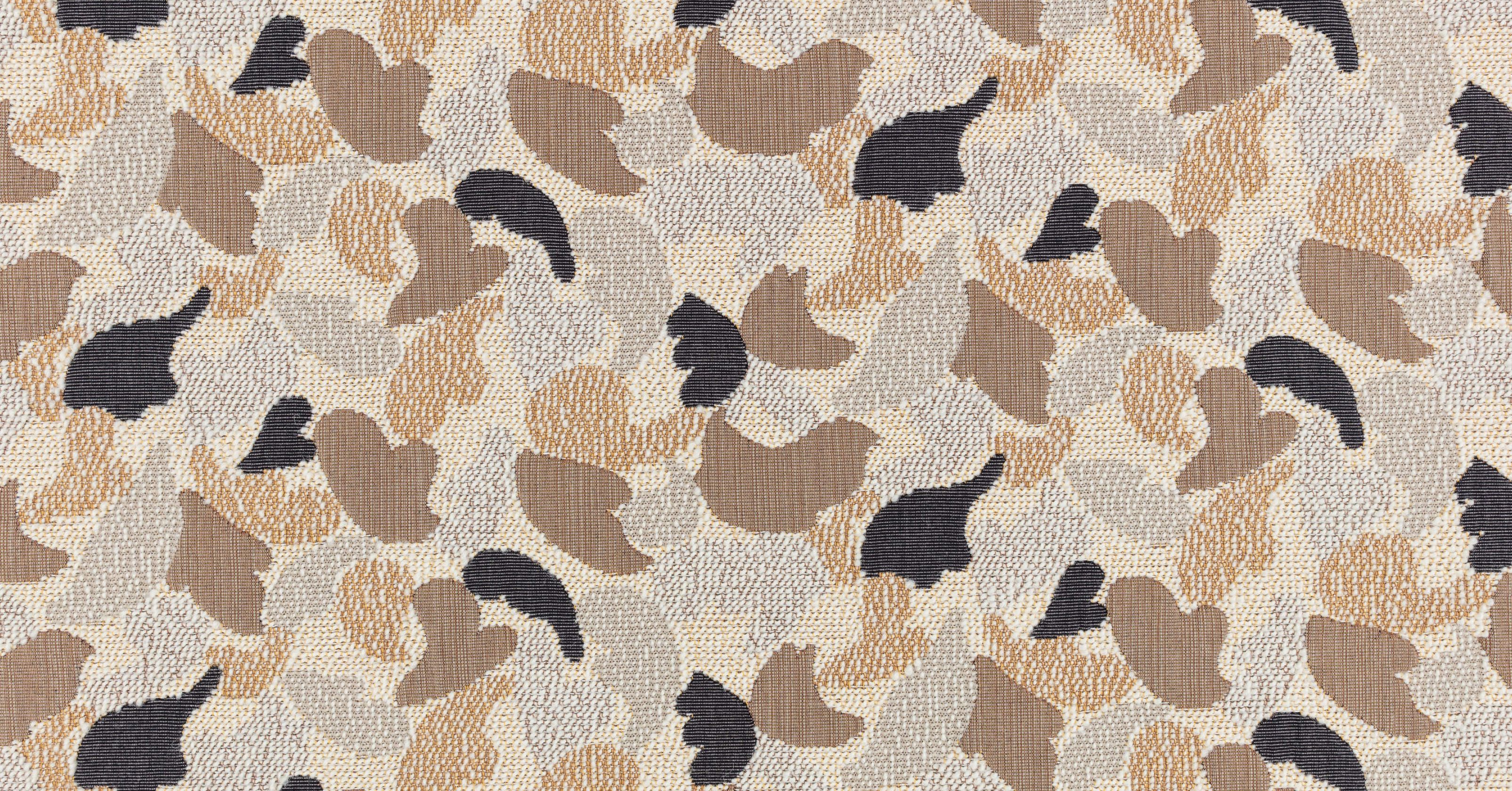 Flourish - monochrome