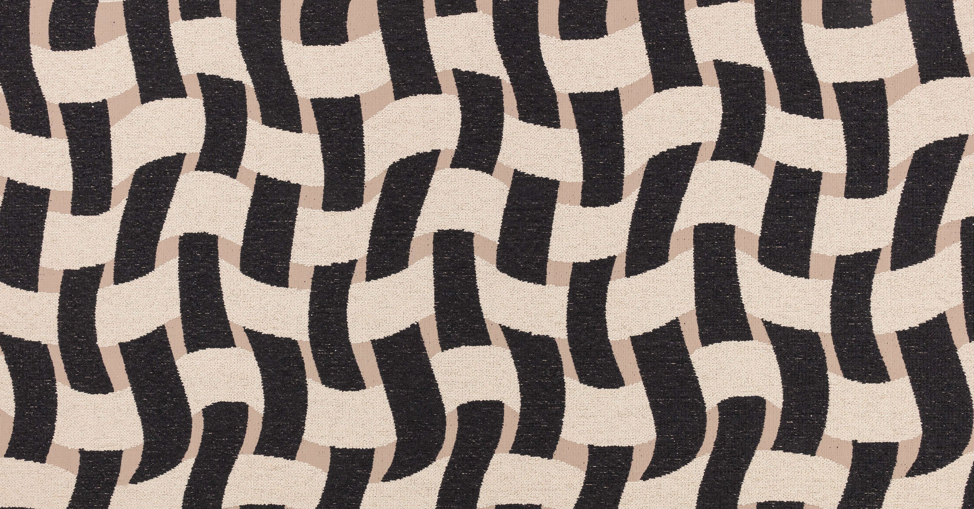 Pool Recycled - monochrome