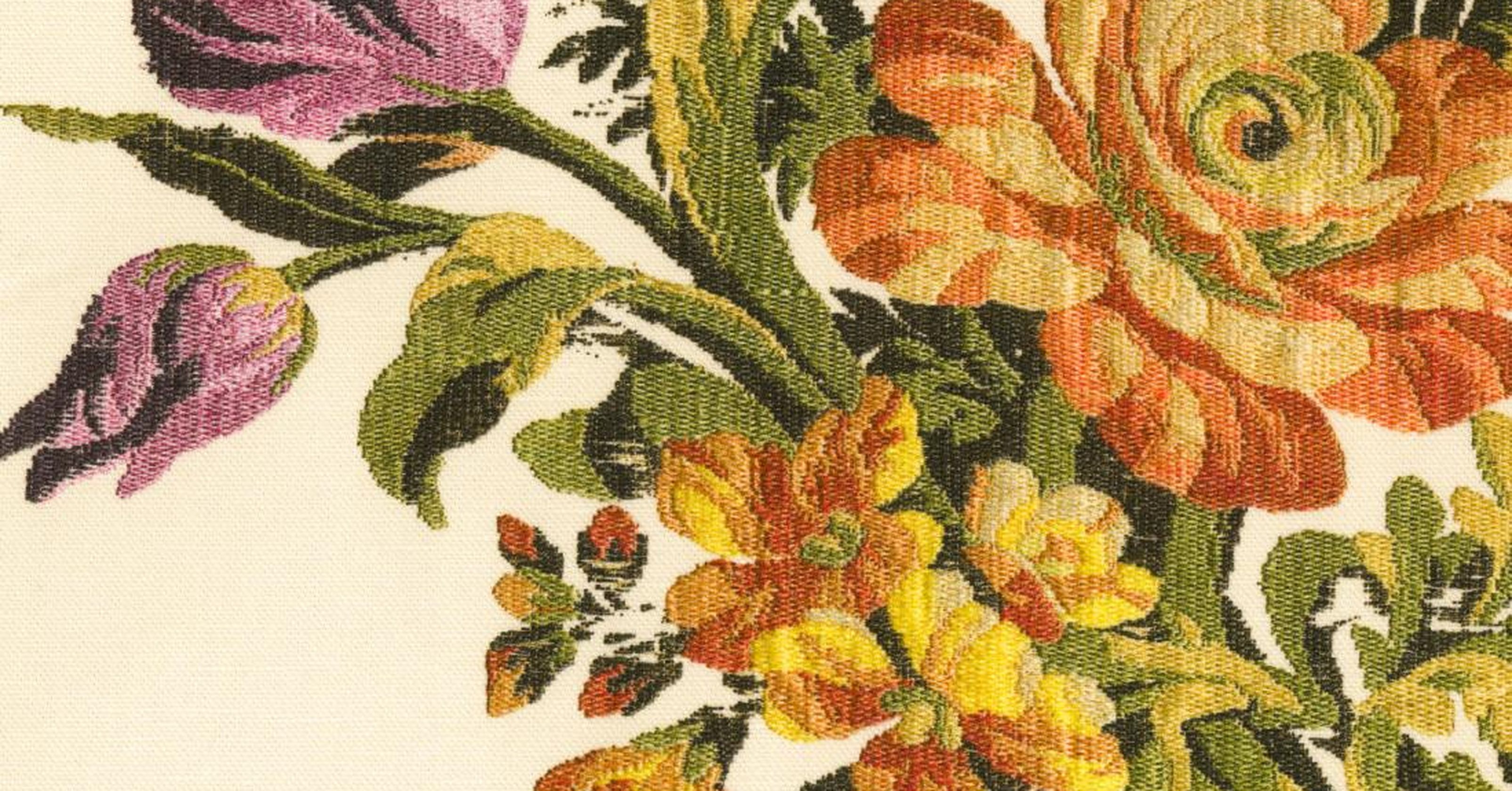 Ribbon Bouquet - cream